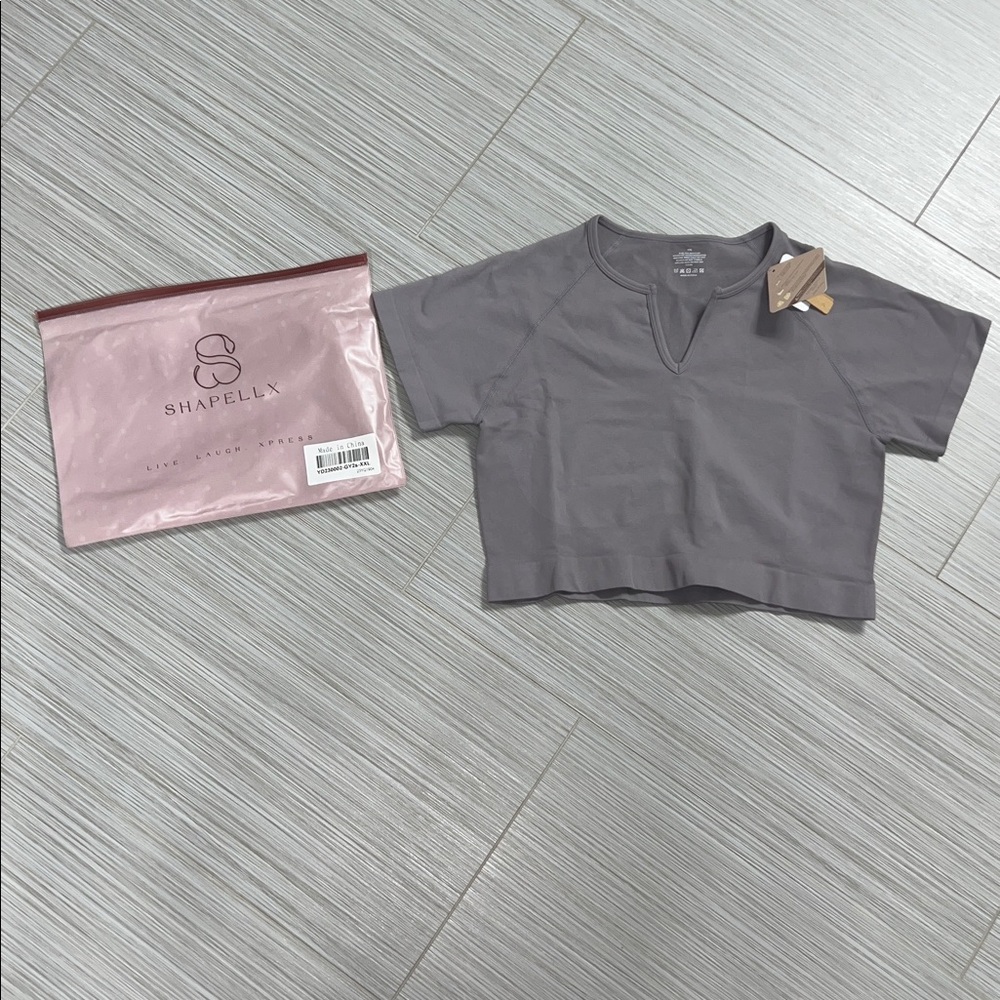 Shapellx Gray short sleeve Crop Top- New
